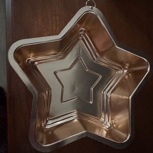 Light Copper Star-Shaped Metal Baking Pan⭐️